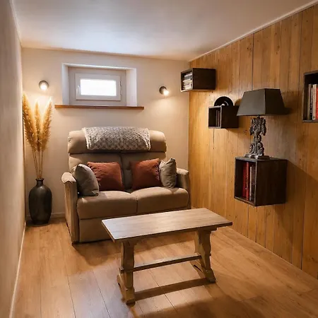 Casa vacanze échappée Quercynoise, Pause Nature Et Détente *