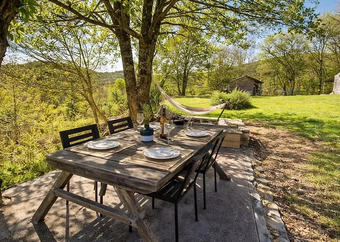 échappée Quercynoise, Pause Nature Et Détente Hébergement de vacances